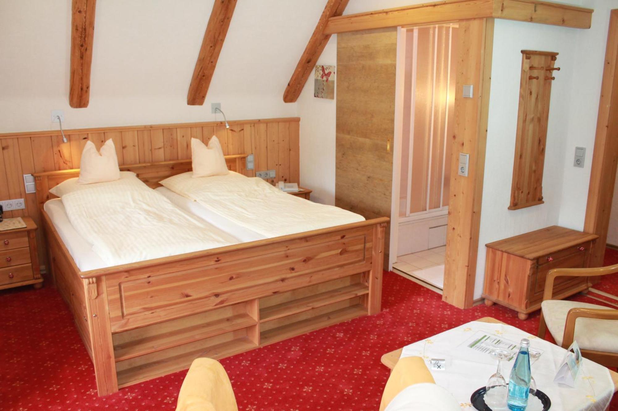 Landhotel Untere Kapfenhardter Muehle Unterreichenbach Экстерьер фото